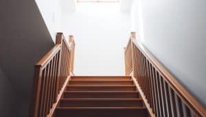 offene treppe schließen